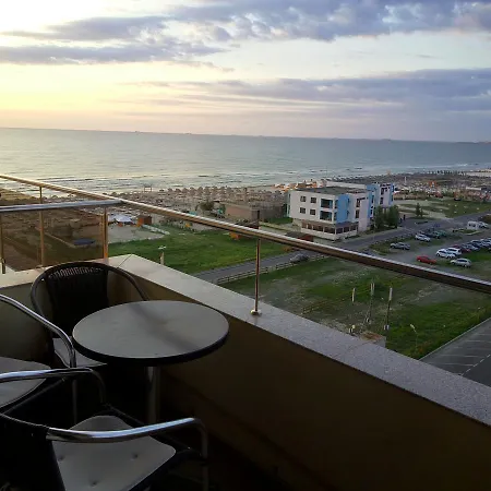 Bruno Summerland Apartment Mamaia